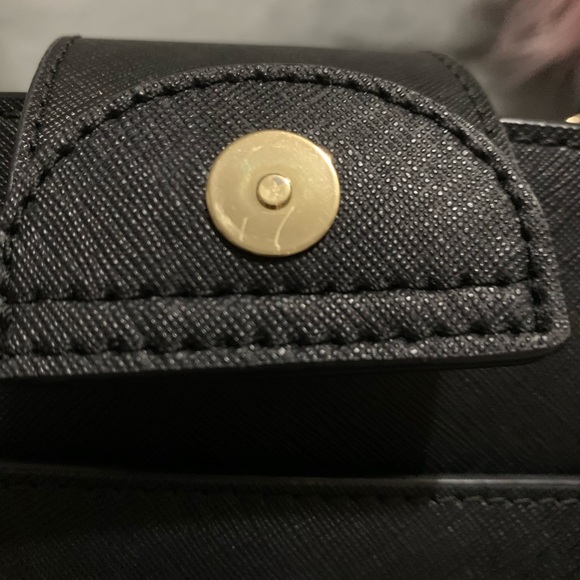 Michael kors authentic handbag - Picture 8 of 8